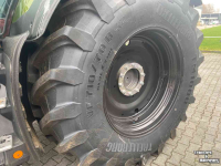 Tracteur Valtra Q225