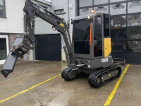 Mini pelleteuse Volvo volvo ECR25D