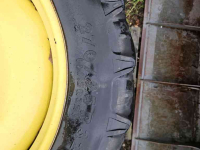 Roues, Pneus, Jantes, Barillets Jumelage John Deere 270/95R32