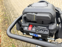 Plaques vibrantes Giant elektrische stamper GR740E