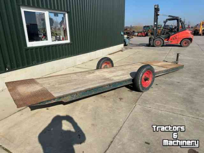 Remorque porte-machines  oprijkar eigenbouw