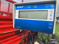 Distributeur de fourrage en bloc Schuitemaker 30 S amigo