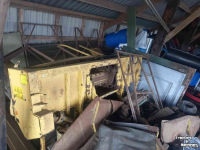 Maisbec New Holland 300N6H
