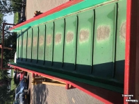 Basculeur de caisses Breston Kistenvuller, automatisch