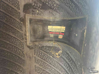 Roues, Pneus, Jantes, Barillets Jumelage BKT 270/95R36 eenling gebruikt