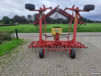 Régénérateur de prairie Einbock Aerostar 600 wiedeg