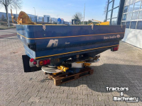 Injecteur de prairie Bogballe Bogballe M2 Kunstmeststrooier