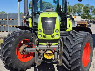 Tracteur Claas Arion 620 CIS Cebis met Lucht, Fronthef en PTO