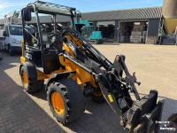 Chargeuse sur pneus JCB 403