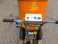 Épandeur de sciure pour des logettes Flingk SE 250