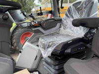 Tracteur Claas Axion 8.240