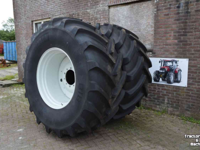 Roues, Pneus, Jantes, Barillets Jumelage Michelin 800/70r38 demontage