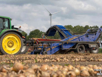 Arracheuse d‘oignons SU-Tech uienlader met doorvalmat