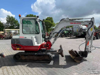 Pelles sur chenilles Takeuchi TB 235