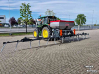 Distributeur d‘engrais Fissore Pneumatische Kunstmeststrooier 16 Uitgangen