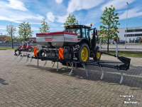 Distributeur d‘engrais Fissore Pneumatische Kunstmeststrooier 16 Uitgangen