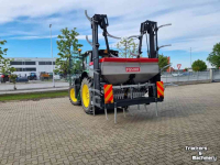 Distributeur d‘engrais Fissore Pneumatische Kunstmeststrooier 16 Uitgangen