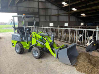 Chargeuse sur pneus E-Kraft E-kraft E1000 T600 D1600