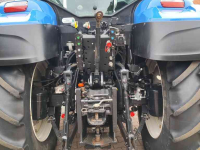 Tracteur New Holland T5.140 AC VERKOCHT