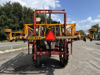 Pulvérisateur porté Cebeco 3000l 24m