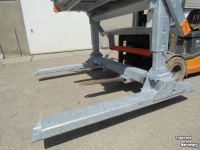 Autres matériel de convoyage et accessoires VHM MonoDumpr - VHM-Machinery Kistenkantelaar