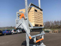 Autres matériel de convoyage et accessoires VHM MonoDumpr - VHM-Machinery Kistenkantelaar