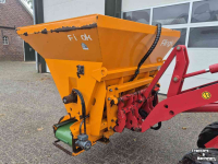 Épandeur de sciure pour des logettes Flingk ZX 1500 instrooibak euro aansluiting boxenstrooier
