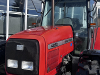 Tracteur Massey Ferguson 4260-4