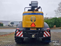 Ensileuse automotrice New Holland FR 550