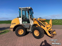 Chargeuse sur pneus Liebherr L 506