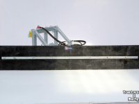 Rabot caoutchouc Qmac 210 HYDR SCHUIN SCHAFFER BORD