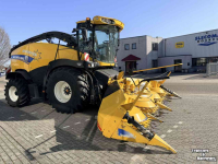 Ensileuse automotrice New Holland FR500 Forager + FIE450 Mais Header 8 Rows