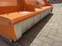 Rotobroyeur Falc Frontklepelmaaier Unika 2300