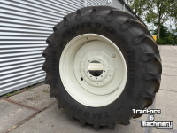 Roues, Pneus, Jantes, Barillets Jumelage Trelleborg Set Trelleborg TM-800 banden 650/65R42 op vaste velg