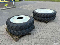 Roues, Pneus, Jantes, Barillets Jumelage Alliance 230/95R48 + 230/95R32 incl. vaste velgen NH