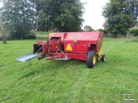 Presses New Holland Hayliner 377