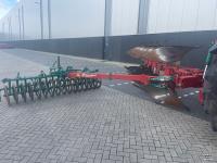 Charrues Kverneland KKLB-85-300 Ploeg / Wentelploeg