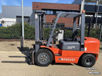 Chariot élévateur  Mangust CPCD35 HEFTRUCK