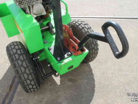 Autres matériel et accessoires de jardins et espaces verts  Garbin M65R kettinggraver sleuvengraver sleufgraafmachine Honda motor