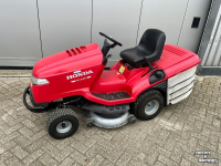 Tracteur Tondeuse Autoporté Honda HF2417K4 HB