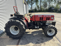 Tracteur Steyr 968