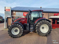 Tracteur Valtra T 254 V Tractor