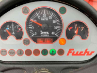Chargeuse sur pneus Fuchs F 1400 + VDW stroverdeler