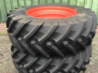 Roues, Pneus, Jantes, Barillets Jumelage Trelleborg 540/65R34 velg 18x34