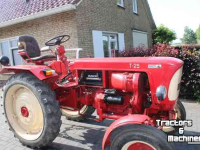 Tracteurs anciens Belarus T 25 Oldtimer Tractor