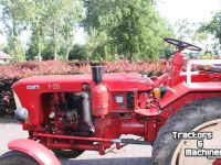 Tracteurs anciens Belarus T 25 Oldtimer Tractor