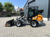 Chargeuse sur pneus Giant G2500 HD X-TRA. Bak en Lepels, Vol cabine, 208 uur.