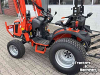 Tracteur TAFE 6028 H VOORLADER HST