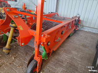Arracheuse d‘oignons Holaras Uienrooiter UR 135 DB