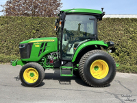 Tracteur pour vignes et vergers John Deere 4066R